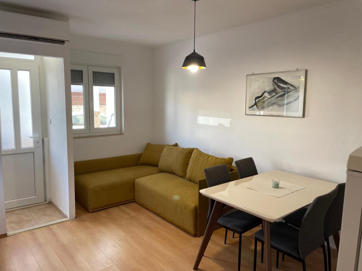Apartment Dado Dugi Rat Exterior photo